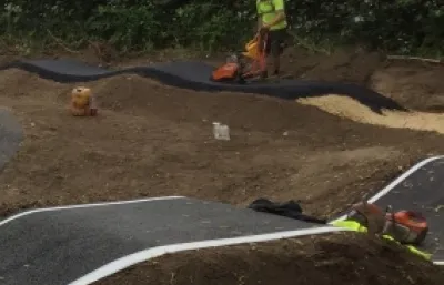 Top soil laying and surfacing