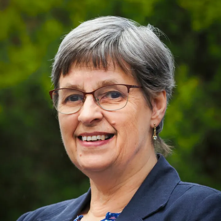 Caroline Stead