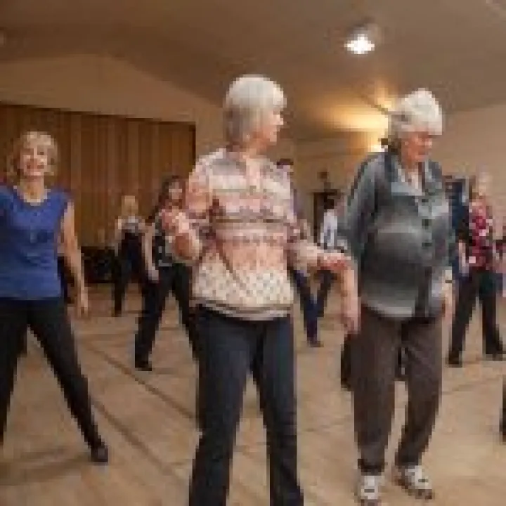Line Dancing 05