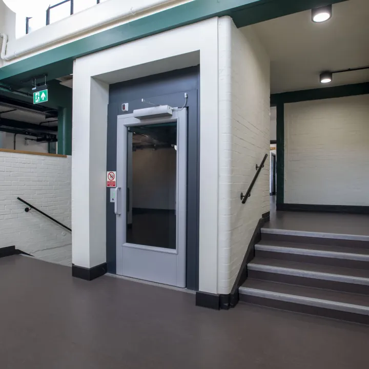 An Accessible Lift to The First Floor of Block E L