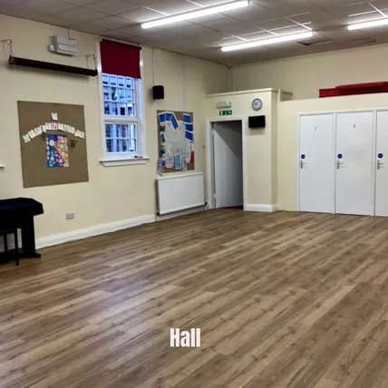 Hall(1)