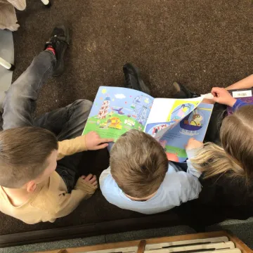 428e14f8-6cf9-4f3f-81e6-98965af06fa2