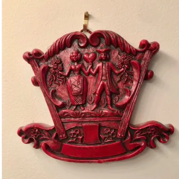 Tarvin Waxwork Door Crest
