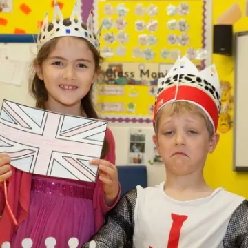 HCIS Royal Day 06