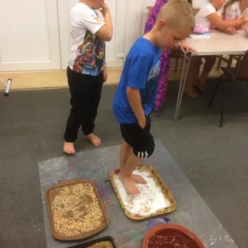 Monday Club Sensory Walk 5