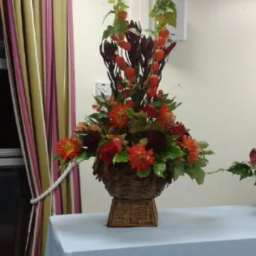 Flower Club Sept 2016 (20160914_211924  2 )