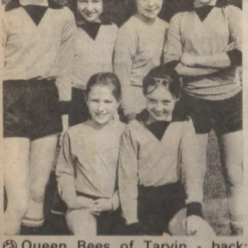 Football Teams 1 Queen Bees