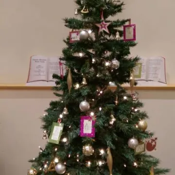 Christmas tree festival 1