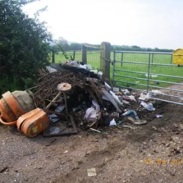 KEENAN 02 &ndash; Askett