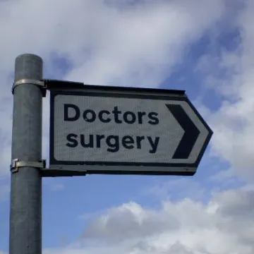 Doctors-surgery-sign