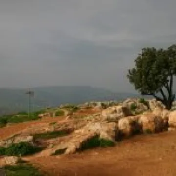 Israel_Mount Arbel