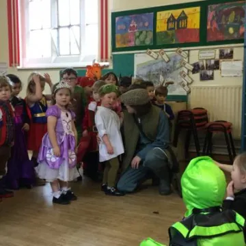 F4C45CC5-976B-4251-9E12-2271BF20267F