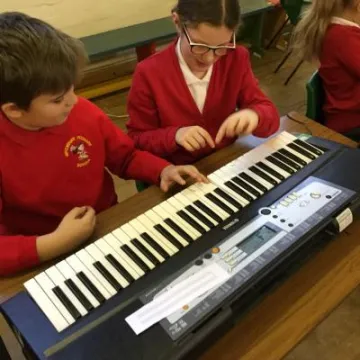 Image: 97572102-443C-497C-A774-4A596355B1D2