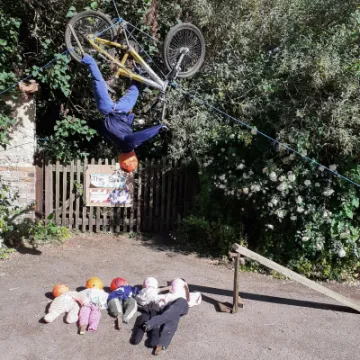 Image: 091_Katharine Whitney_The Stunt 01