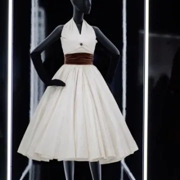 DCD7A75B-0776-4F3E-81F5-8302C06453A5