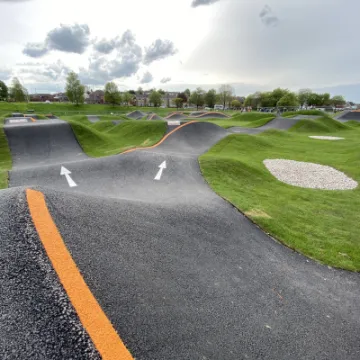 Kidsgrove pump track 01
