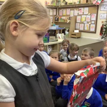 792E72B5-3C57-4E8B-87B2-B7A00996607D