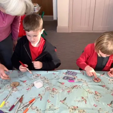 A4CE4C2D-7C96-4B5F-AFB1-4859FCDB1FEF