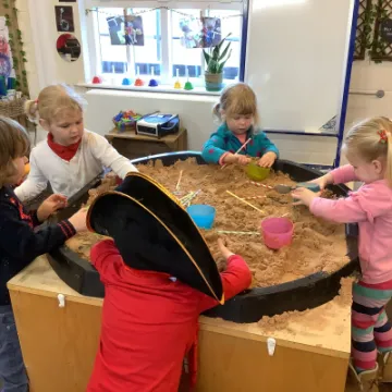 84FF44ED-E84B-40F3-9473-BEE959D6D7D5