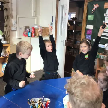 B9FBF4F3-3A7E-4669-BCCD-0E475CDAB238