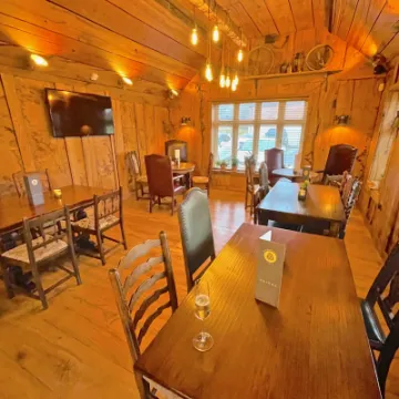 White Lion opening 7