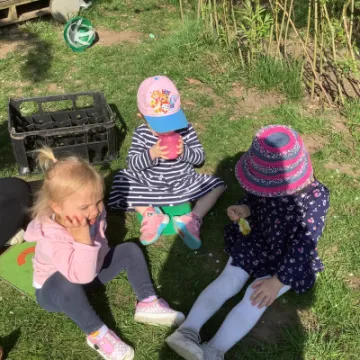 F610CD99-5C9E-45F4-9E16-5FA0B35EA2FB