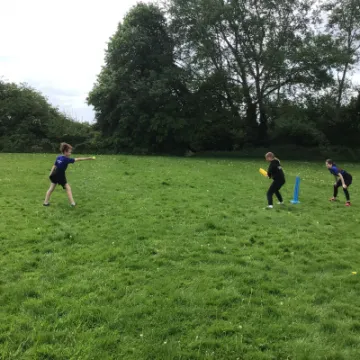 6EF81383-70F0-4BA1-97E7-4049DC9BBD94