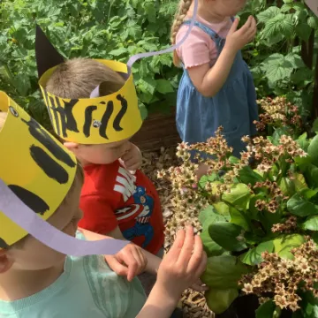 55154A14-C180-49A9-B645-6B6F918F9825