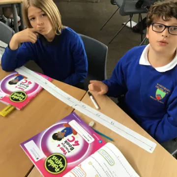 E8D52DEB-54AD-4182-B86B-5FC453EFEE54