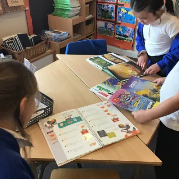 CD79930D-FAFF-4C23-B3CC-3CBCB97EE630