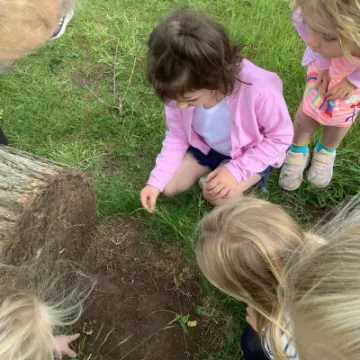 E418E0D1-B0A6-4B42-A94A-75ABF7940DA8