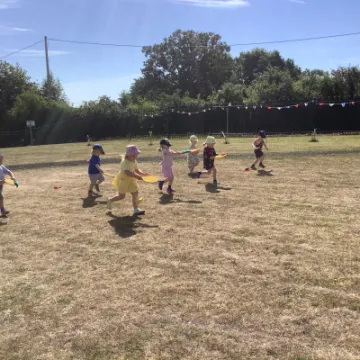 6D57BF87-B88E-49A1-BF54-5962C7670E71