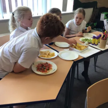 2F2E5AAC-2AE6-48F8-A365-829DCFB80511