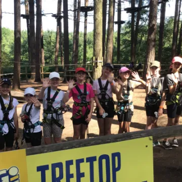 93ACED54-ED4F-4F66-9EF2-BCF0B28075BE