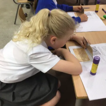 864E4FAE-795C-4C01-B213-AEC2305F1EF5