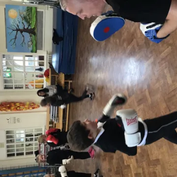 32FB143C-AB3C-4DA1-A21D-B90EC3755FE1