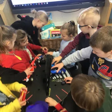 30F3A820-75CD-4522-BC43-63D63E58D052