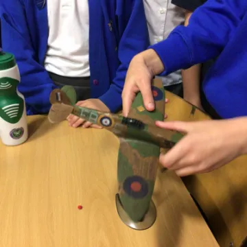 F0E153AA-8AF8-4327-BE94-17D549A2C8C0