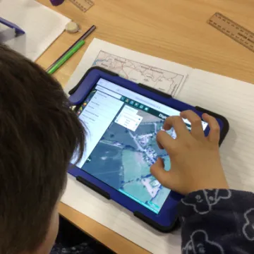 9BC6EB7F-7481-4C80-B2B4-B55D993CB66E