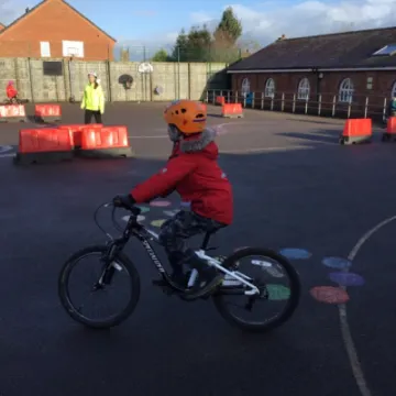 2AA2A7A5-8492-4EAF-8A02-6C68B392BAB8