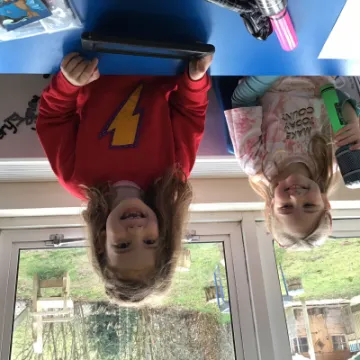 6752CAEB-4B3D-4AD5-8FE7-11BEF587C6D8