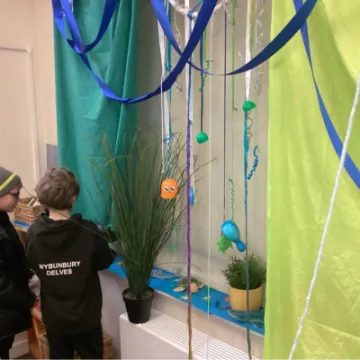 Y4 English under the sea hook2