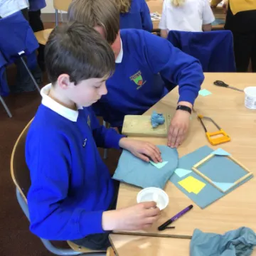 0DBA8D99-6EB6-43D9-87E1-EDFA4E295364