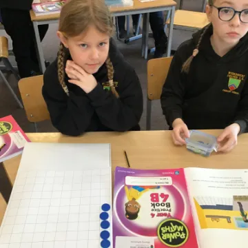 6DC91FA5-95F4-497B-AAA3-2E95F9663427