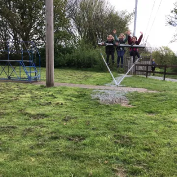 C5BE2D2E-7801-4A3E-B8FB-338107760B22