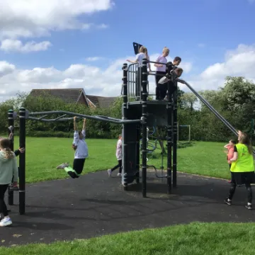 2D4075C9-3E53-426E-B375-E0BFD4D4DE66