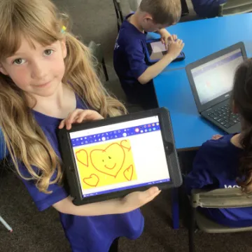 16523E54-6FFB-4A7C-8154-43ABBF4D83FB