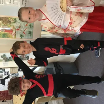 03E22AD5-2A36-4A29-9B43-898D73BD9001