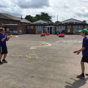 E3FD8D80-1BC2-4B39-A31E-08B565CE7AEE