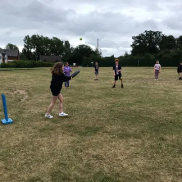 5F962C4C-56A8-4056-A35F-ABD7EF59D31E